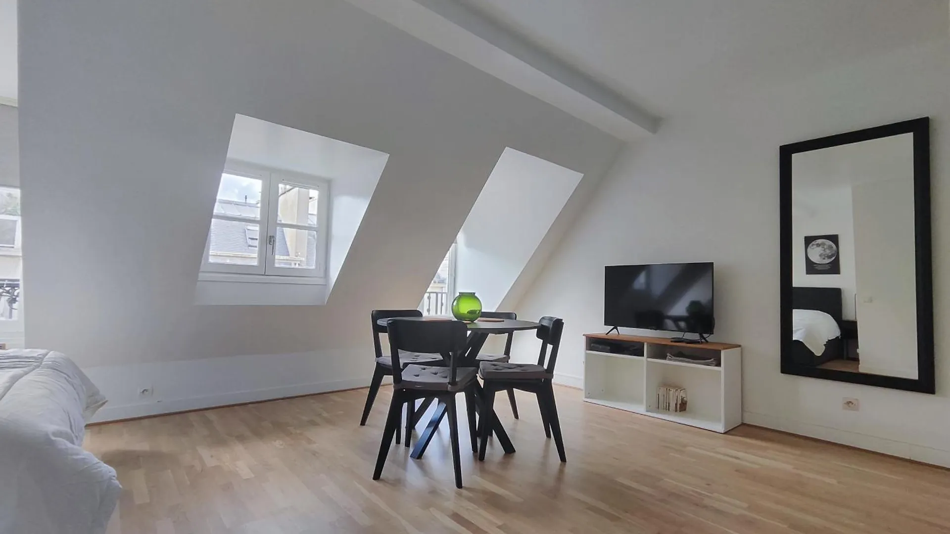 Apartmán Rue De Berri - Paris 8