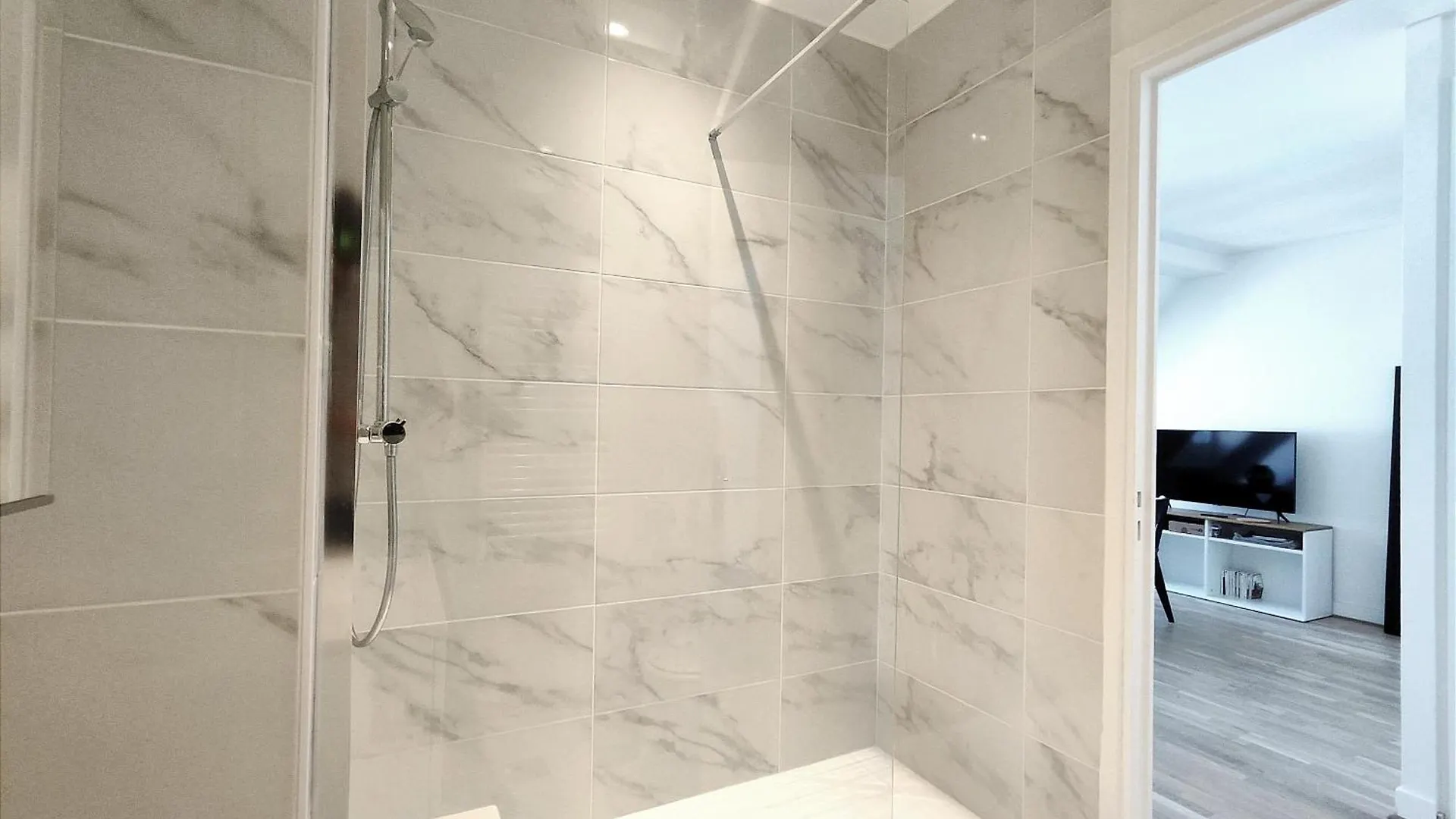 Apartmán Rue De Berri - Paris 8 Francie